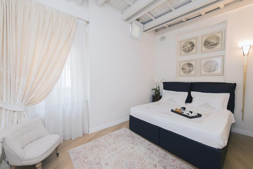 Starhome Pantheon Rome Exterior photo